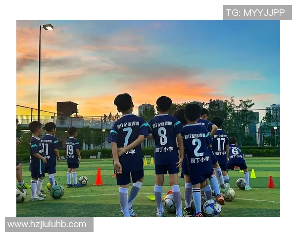 外国少年足球明星的崛起与他们的梦想之路